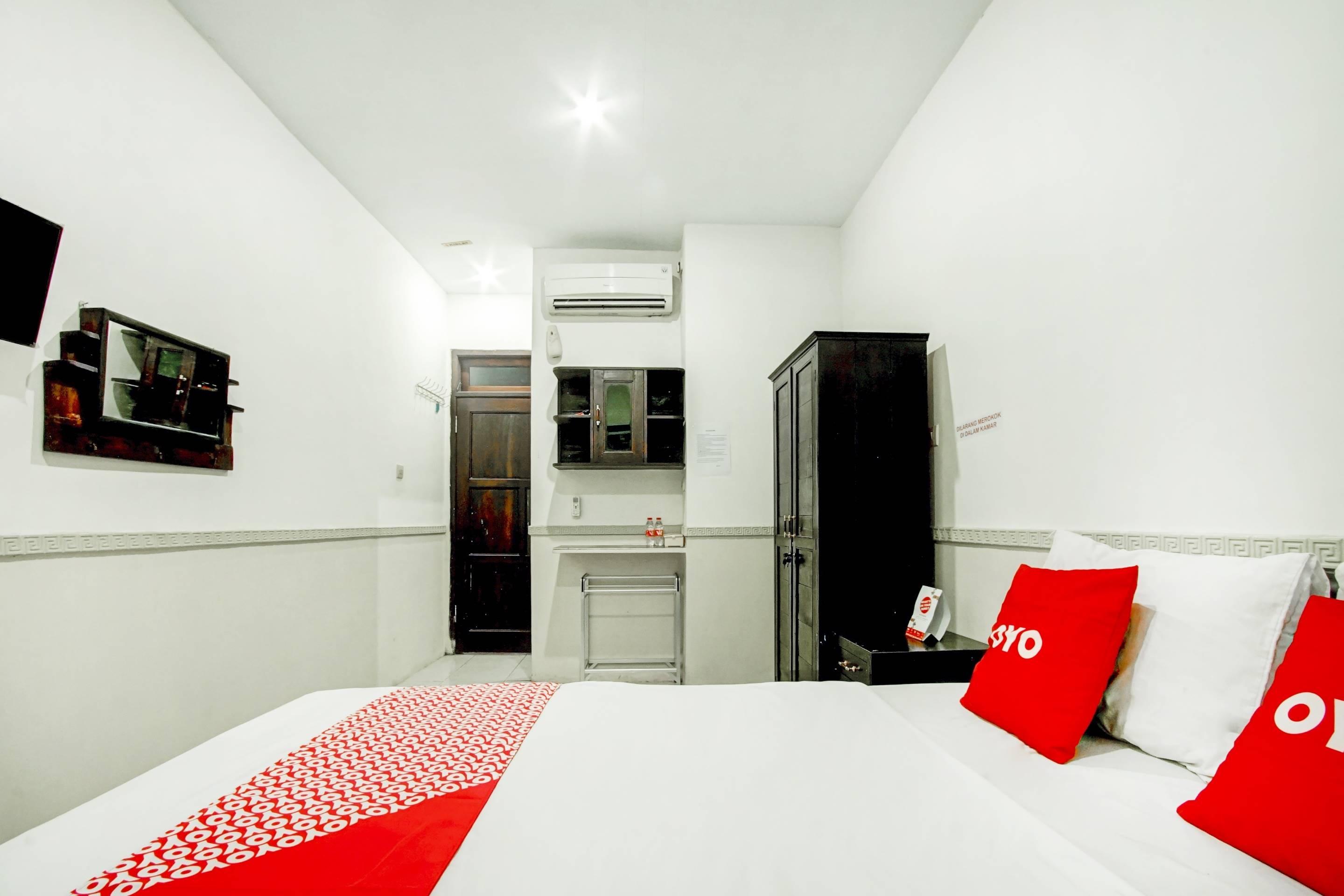 Reddoorz Near Stasiun Malang Kota Lama 2 Buitenkant foto