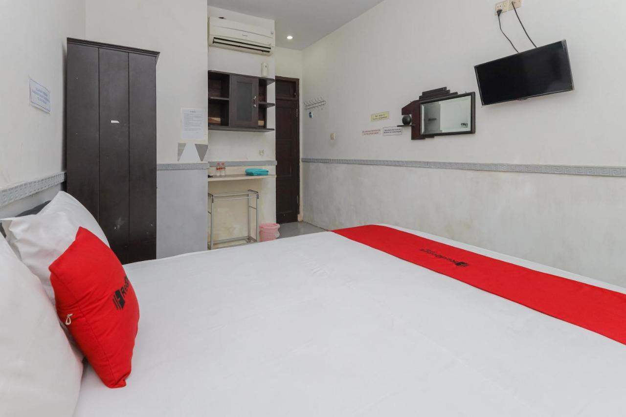 Reddoorz Near Stasiun Malang Kota Lama 2 Buitenkant foto